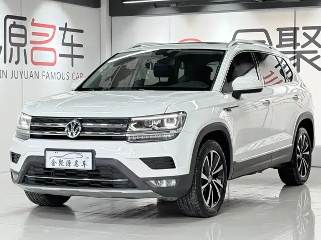 Volkswagen Tharu XR 330TSI 4WD Luxury Edition China VI