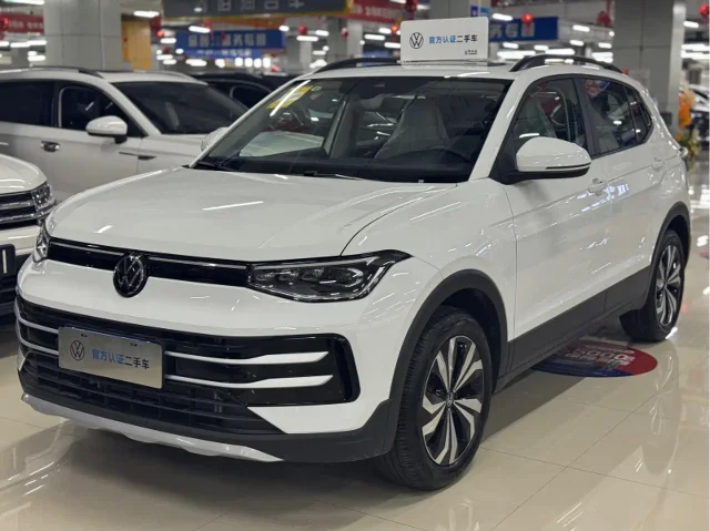 Volkswagen Tharu XR Cutting-Edge 1.5L Determined Edition