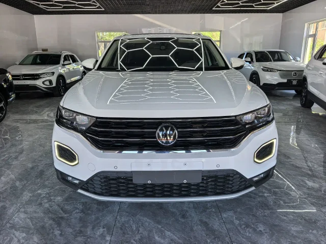 Volkswagen T-Roc 280TSI DSG 2WD Comfort Enjoy PLUS