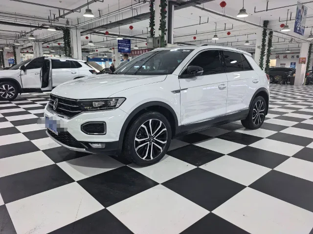 Volkswagen T-Roc 280TSI DSG 2WD Comfort Enjoy PLUS