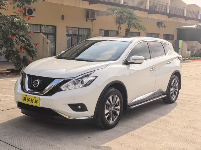 Nissan Murano 2.5L XL 2WD Connected Luxury Edition