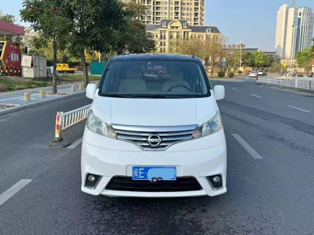 Nissan NV200 1.6L CVT Luxury Type