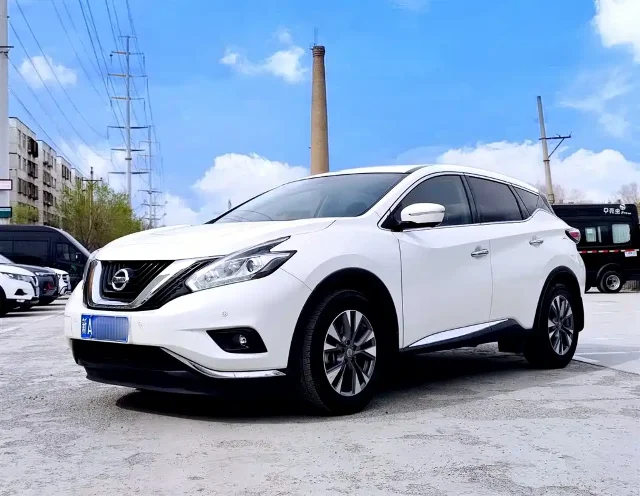 Nissan Murano 2.5L XL 2WD Connected Luxury Edition