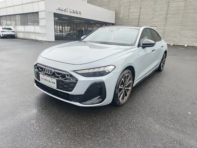 Audi A5L 2.0T Sport Edition Plus