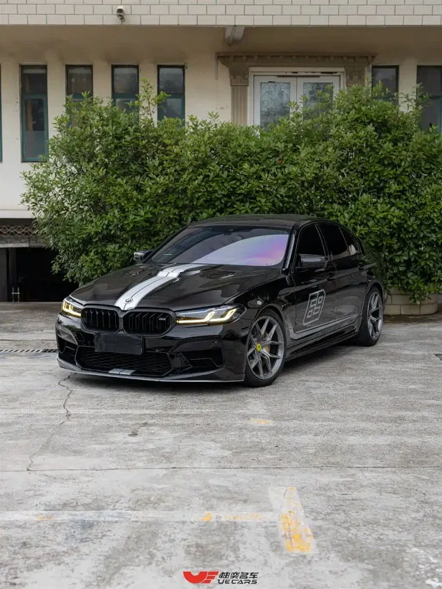 BMW M5 M5