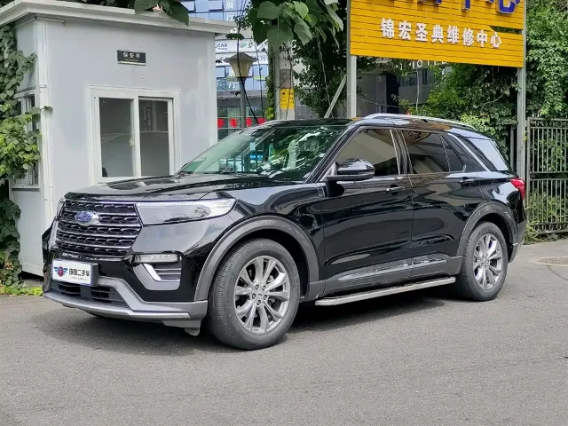 Ford Explorer EcoBoost 285 RWD Elegant Edition 7 seats