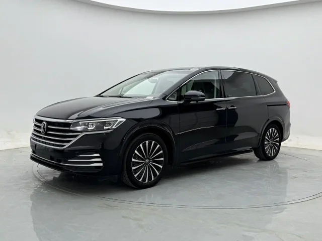 Volkswagen Viloran 380TSI Premium Edition