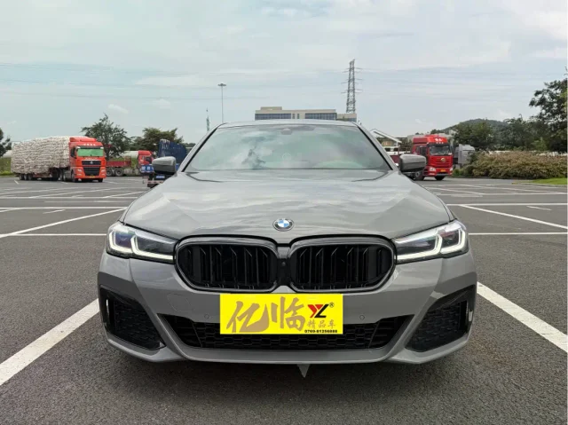 BMW 5 Series (Import) 530i Elegant Edition M Sport Package