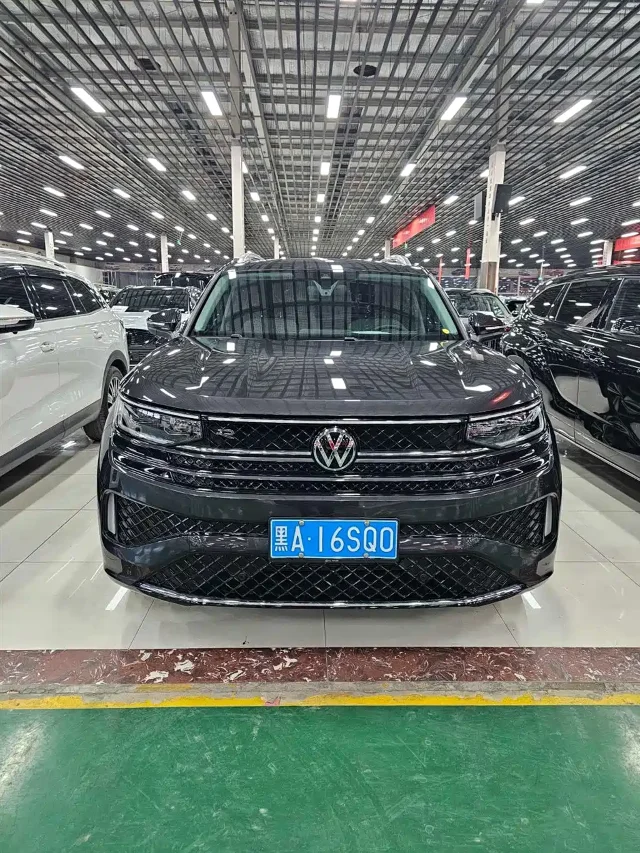 Volkswagen Tavendor Facelift 380TSI 4WD R-Line Cruising Joy for All Model