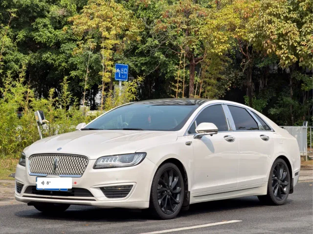 Lincoln MKZ 2.0T MONO Limited Elegant Edition MONO WHITE
