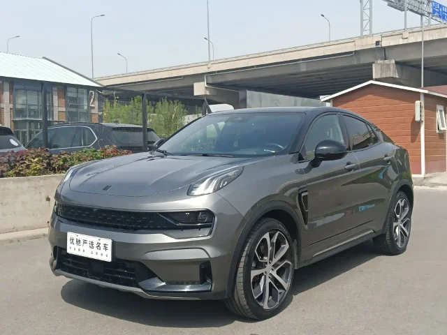 Lynk & Co 05 2.0TD 4WD Dynamic Plus