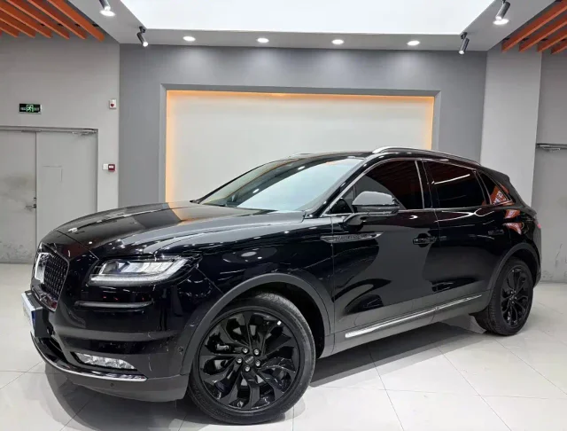 Lincoln Nautilus 2.0T 4WD Plus Province Sea Shore Limited Edition