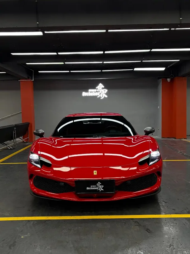 Ferrari 296 3.0T V6 GTB