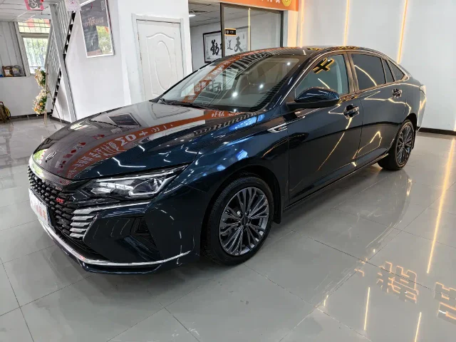 Aeolus Yixuan MAX 1.5T Super Type Dad Edition
