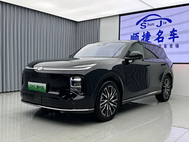 Changan Nevo Q07 215 Flagship PLUS