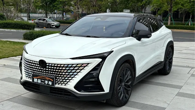 Changan UNI-T 2.0T Premium Type