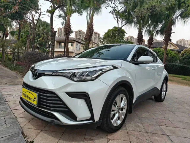 Toyota IZOA 2.0L Yi Dynamic Edition
