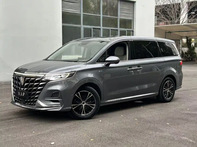 Roewe iMAX8 400TGI Premium Edition