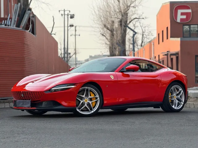 Ferrari Roma 3.9T V8