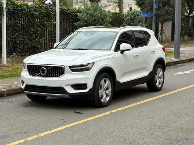 Volvo XC40 T3 Smart Drive Fashion Edition