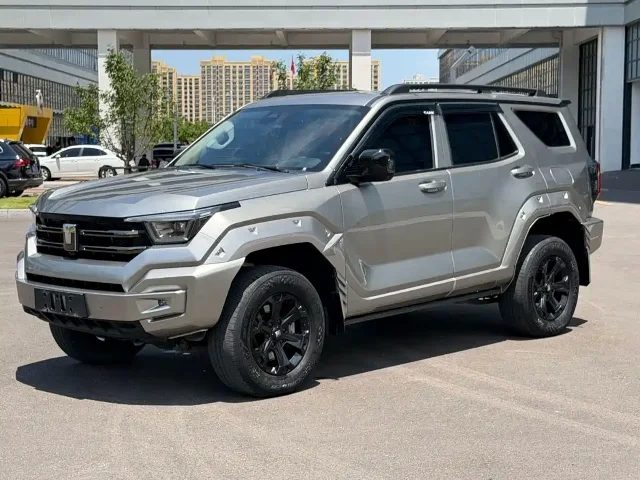 Tank 400 New Energy Hi4-T Offroad Edition