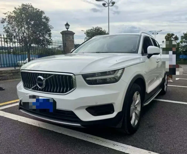 Volvo XC40 T4 4WD Smart Drive Fashion Edition
