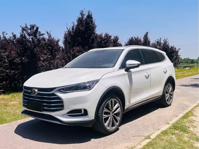 BYD Tang 2.0T Auto Connected Premium Type 7 seats China VI