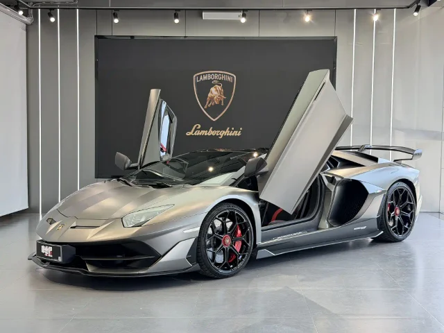 Lamborghini Aventador Aventador SVJ Roadster