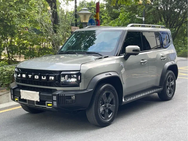 Jetour Traveller 1.5T 2WD Discovery PRO