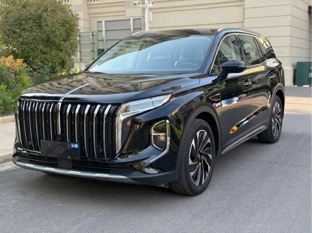 Hongqi HS7 PHEV 2.0T PHEV 4WD Flagship Smooth Edition 6 seats