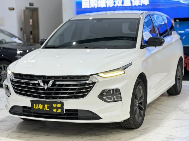 Wuling Victory 1.5T CVT Premium Type
