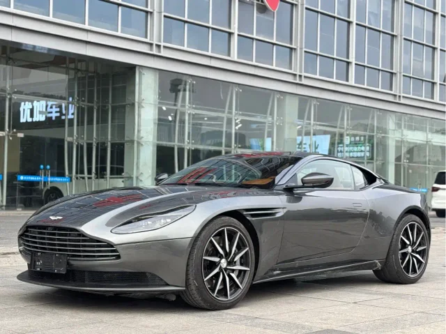 Aston Martin DB11 4.0T V8 Coupe