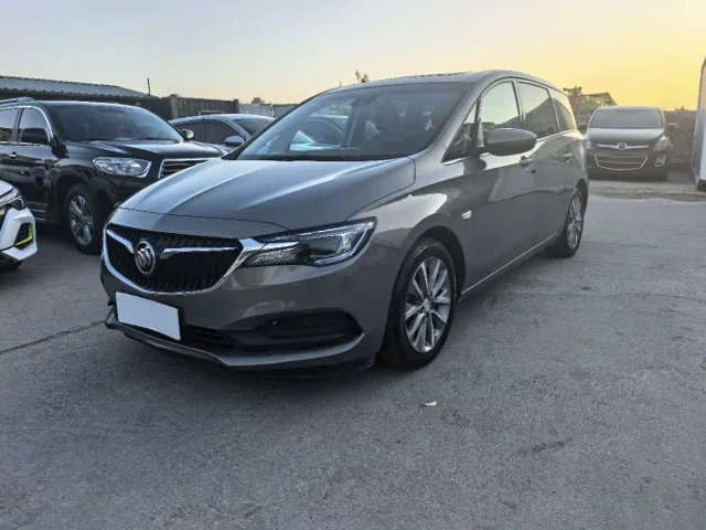 Buick GL6 18T 6 seats Connected Premium Type China VI