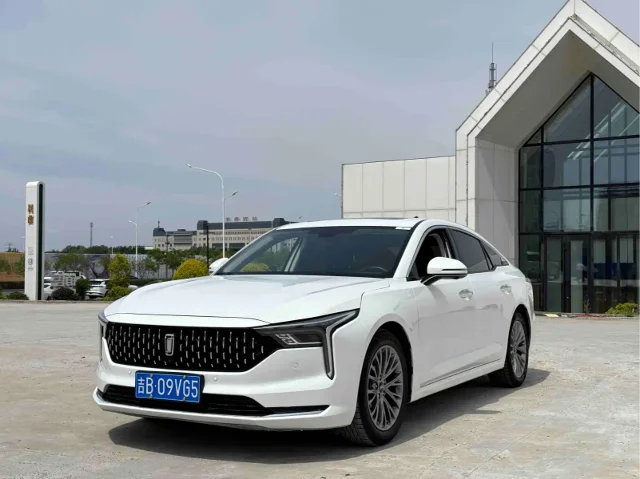 Bestune B70 3rd Gen 1.5T Auto Joy Type 70th Anniversary Commemorative Edition