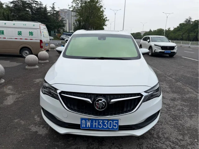 Buick GL6 18T 6 seats Connected Luxury Type China VI