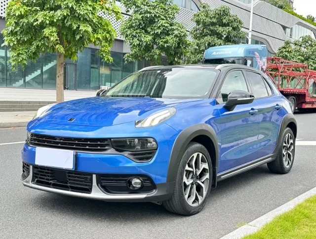 Lynk & Co 02 2.0T DCT 4WD Dynamic Pro Edition China V