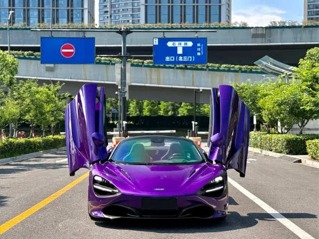 McLaren 720S 4.0T Spider