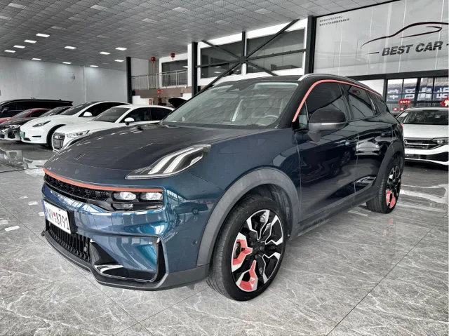 Lynk & Co 06 Remix 1.5T Shine Halo