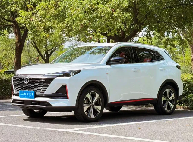 Changan CS55PLUS 2nd Gen 1.5T DCT Premium Type