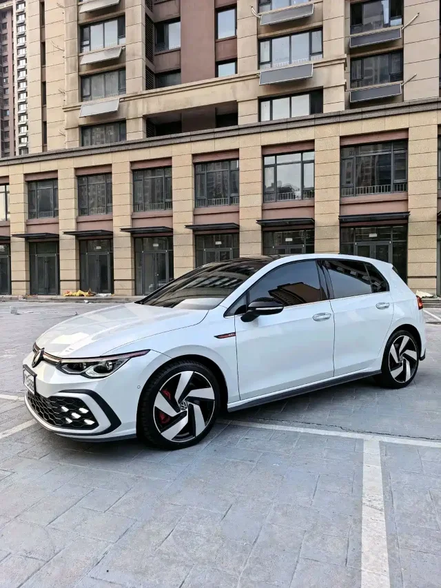 Volkswagen Golf GTI Facelift 380TSI DSG GTI
