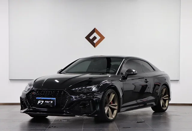 Audi RS 5 RS 5 2.9T Coupe Dark Gold Edition