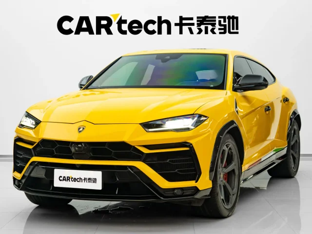Lamborghini Urus 4.0T V8