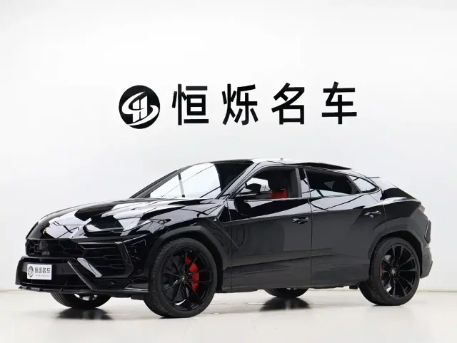 Lamborghini Urus 4.0T V8