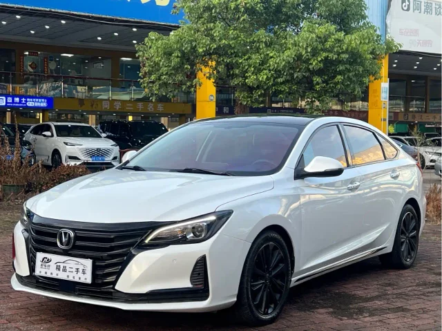 Changan Ruicheng CC Blue Whale Edition 1.5T DCT Luxury Type