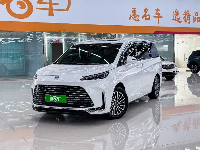 Buick GL8 Hybrid 陆尚 尊享版