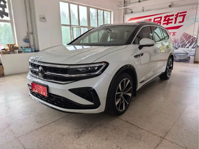 Volkswagen Talagon 380TSI 4WD R-Line Explore Realm Edition 6 seats