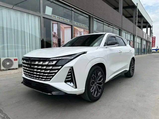 Changan UNI-Z 1.5T Luxury Type