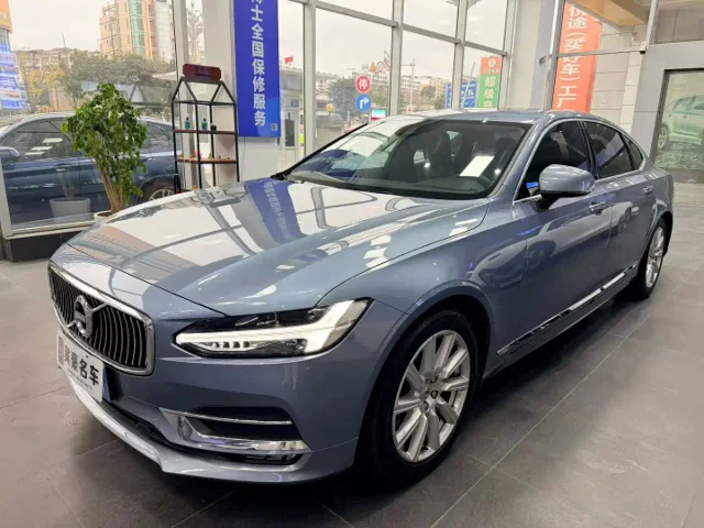 Volvo S90 T5 Smart Leisure Luxury Edition