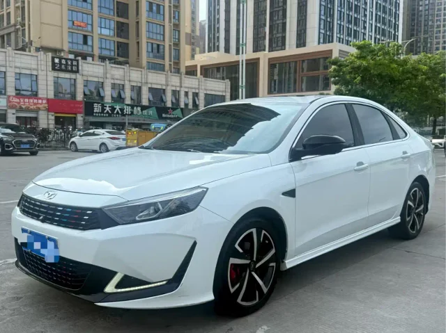 Kaiyi Xuandu 1.5T CVT霸道版