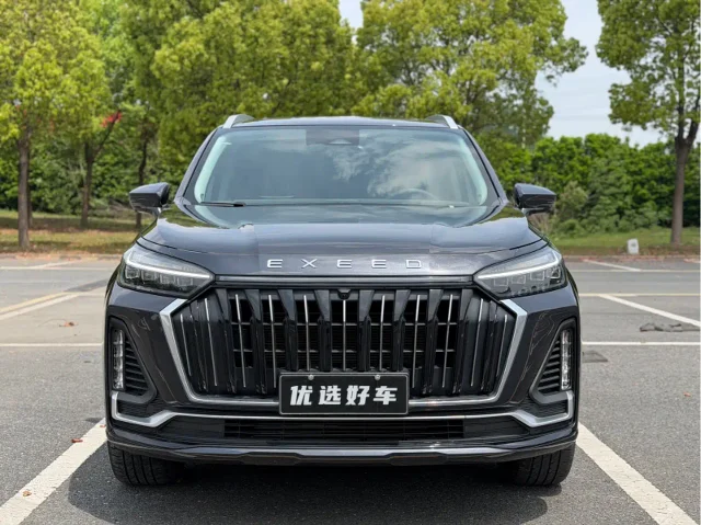 Exeed Landmark 400T 4WD Star Shine Edition 7 seats